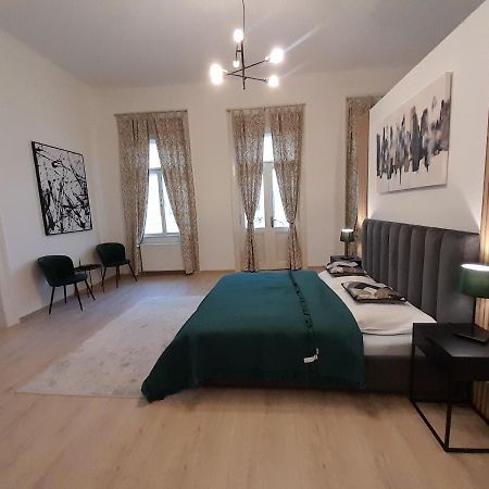Entrez Apartment 3 - Historical Centre Kosice Ngoại thất bức ảnh