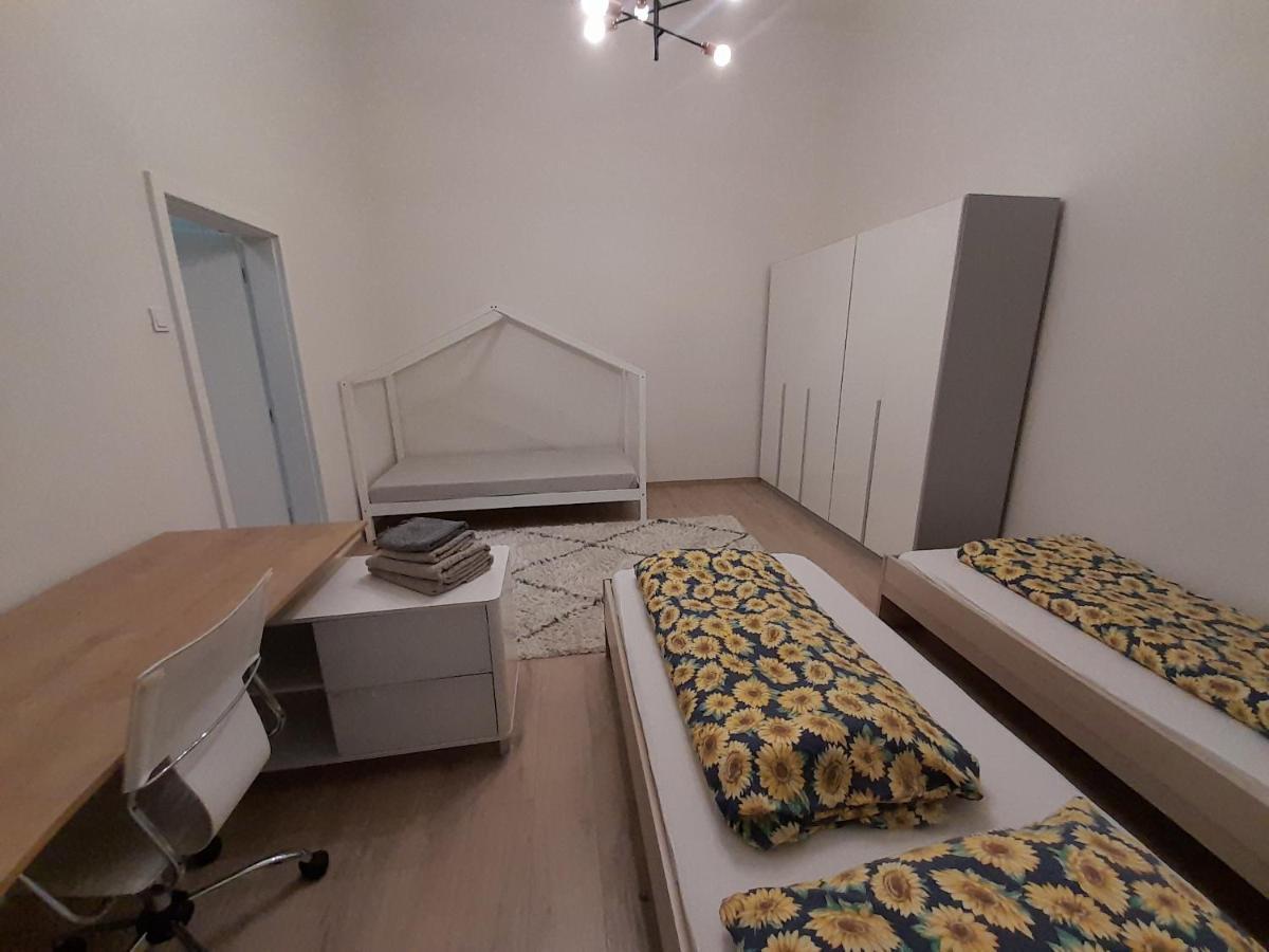 Entrez Apartment 3 - Historical Centre Kosice Ngoại thất bức ảnh