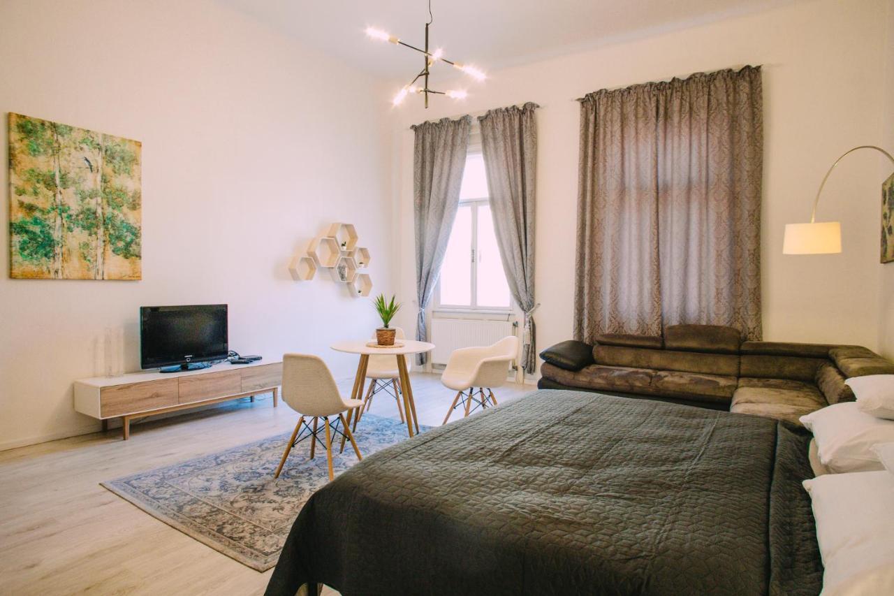 Entrez Apartment 3 - Historical Centre Kosice Ngoại thất bức ảnh